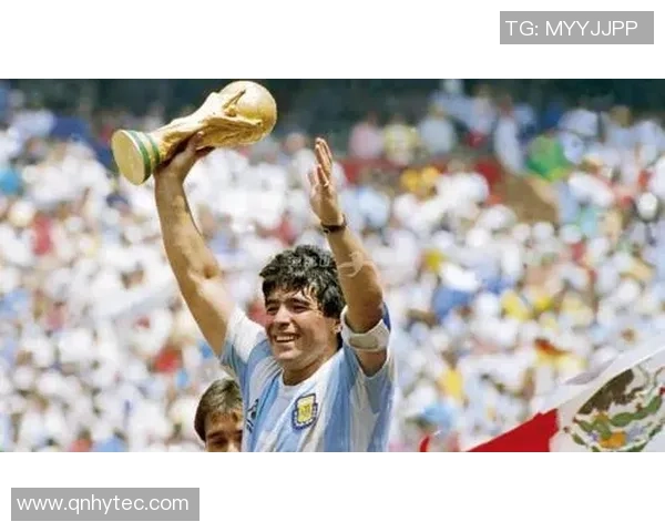 上帝之手的足球明星如何改变了世界足球的历史与未来